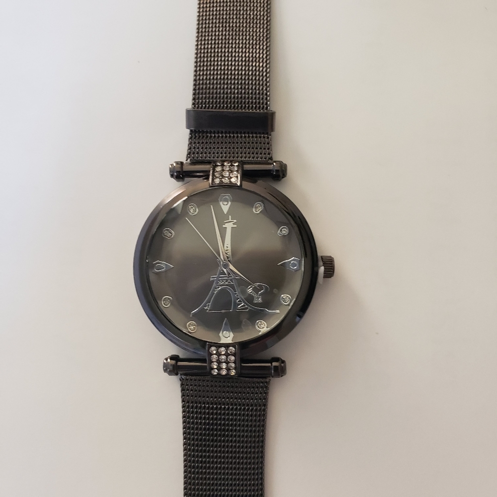 Watch - Picture 2 of 8